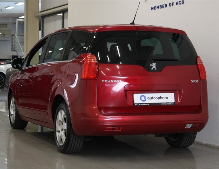 Peugeot 5008 MPV 1,6 l 88 kw