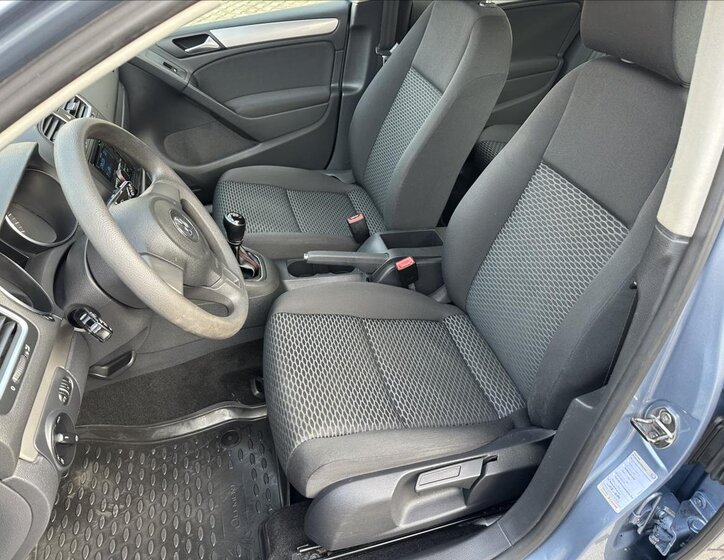 Volkswagen Golf Hatchback 1,6 l 75 kw