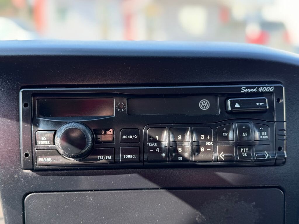 Volkswagen LT Skříň 2,5 l 70 kw