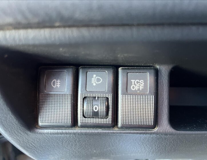 Mazda 626 Hatchback 2,0 l 85 kw