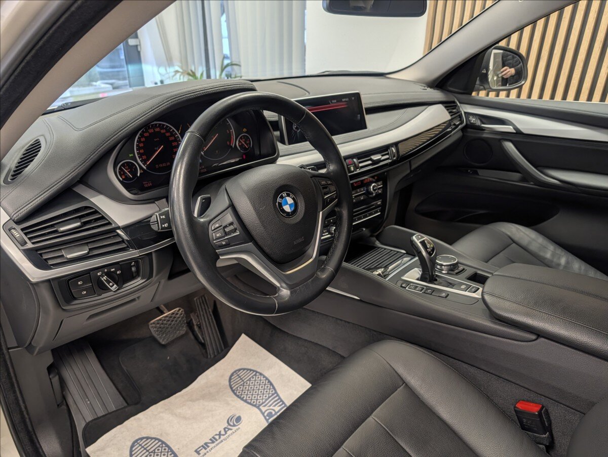 BMW X6 Sedan 3,0 l 190 kw