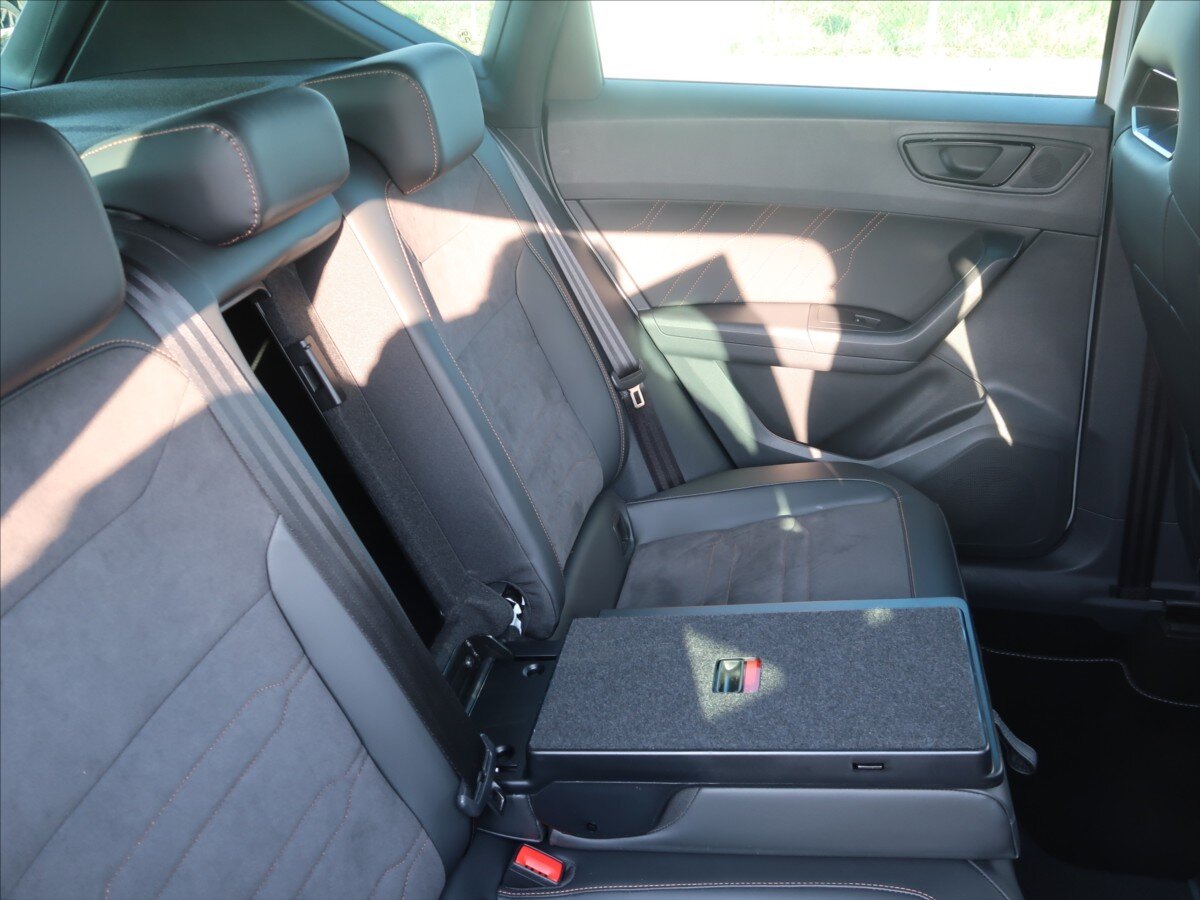 Cupra Ateca SUV / Terénní 1,5 l 110 kw