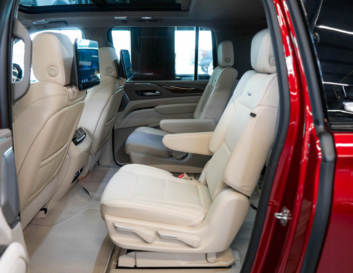 Cadillac Escalade 41