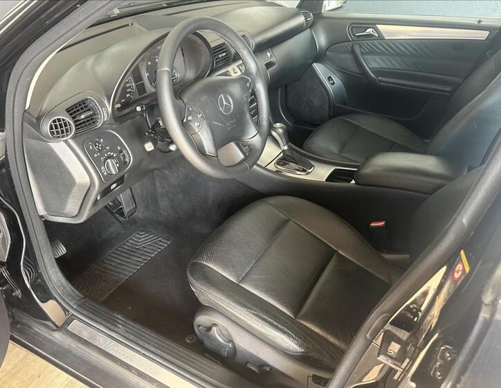 Mercedes-Benz Třídy C 8