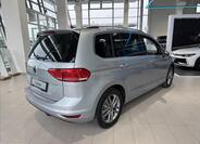 Volkswagen Touran 5