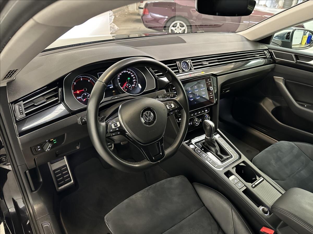 Volkswagen Arteon Liftback 2,0 l 176 kw