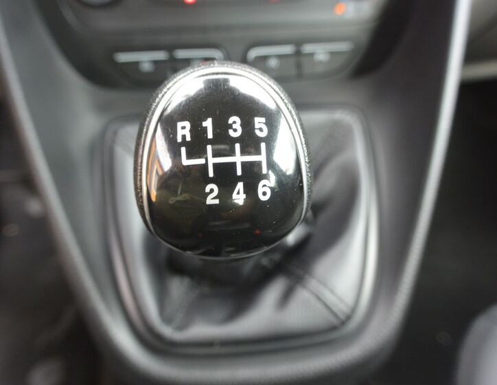 Ford Transit Connect 36