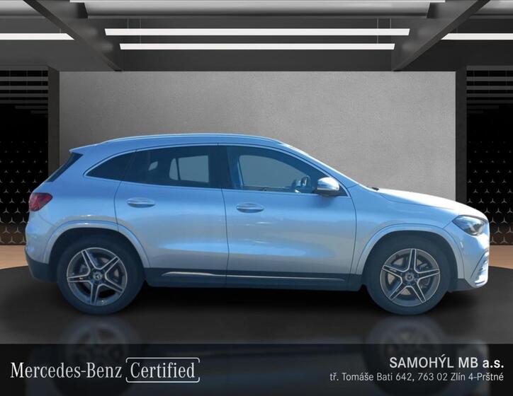 Mercedes-Benz GLA 6