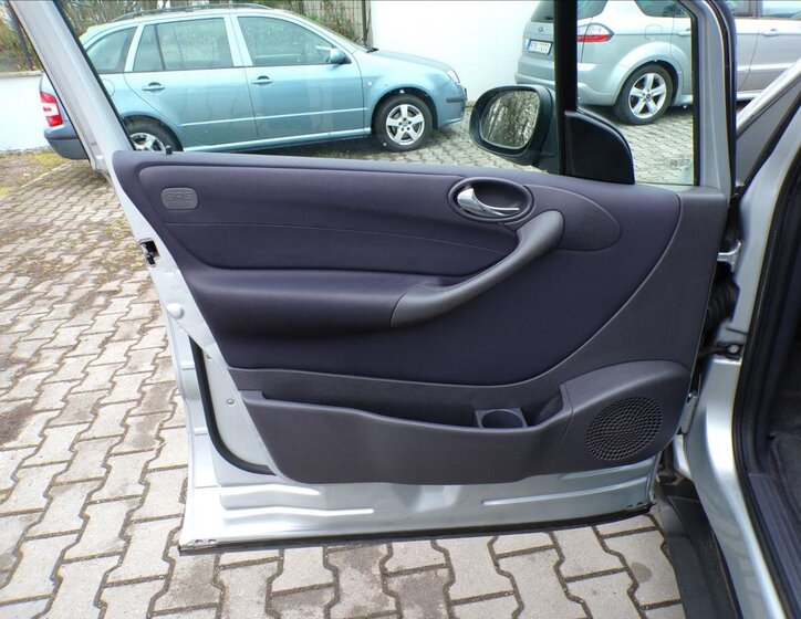 Mercedes-Benz Třídy A Kombi 1,6 l 75 kw