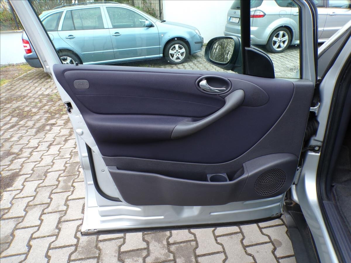 Mercedes-Benz Třídy A Kombi 1,6 l 75 kw