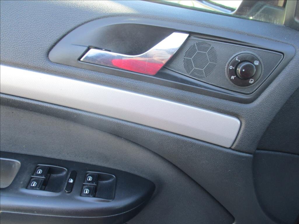 Škoda Octavia Sedan / Limuzína 2,0 l 103 kw