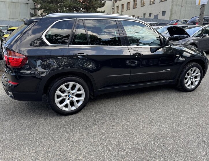 BMW X5 SUV / Terénní 3,0 l 180 kw