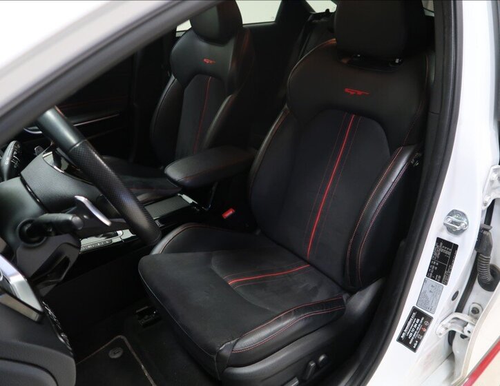 KIA ProCeed Kombi 1,6 l 150 kw