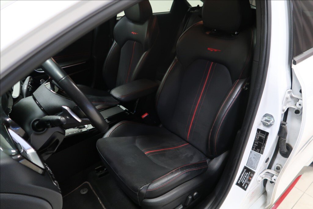 KIA ProCeed Kombi 1,6 l 150 kw