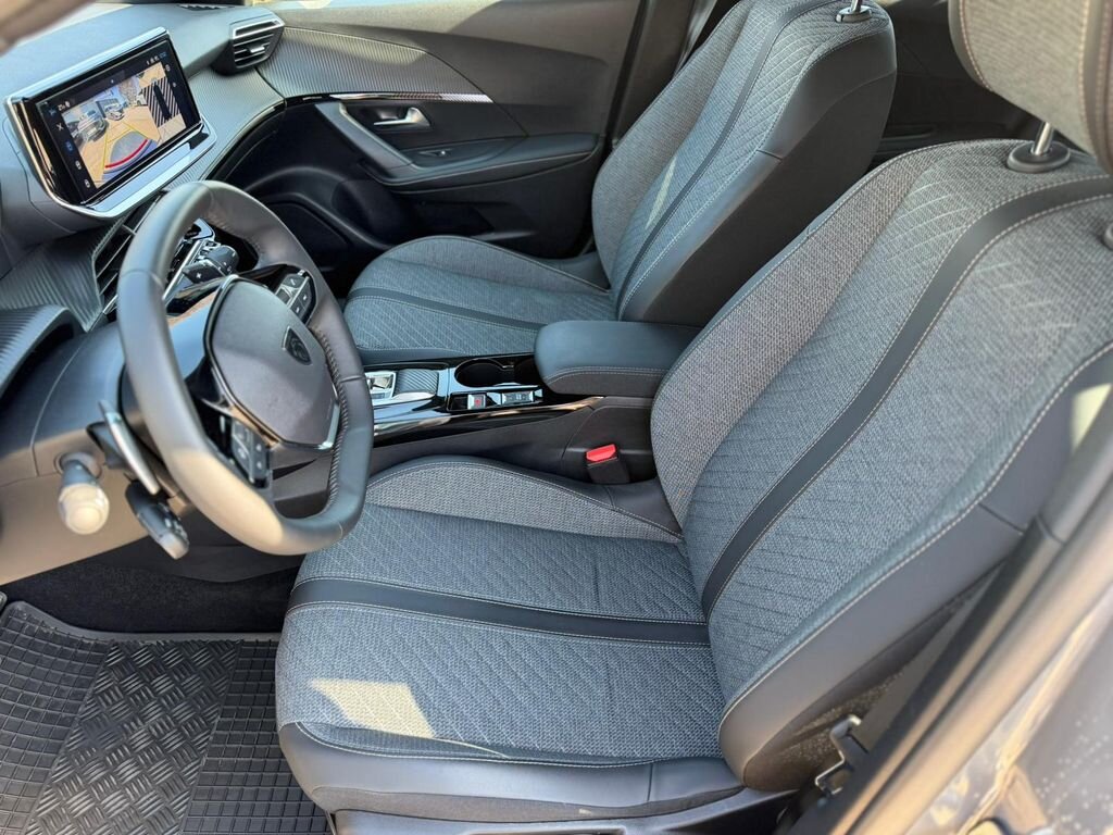 Peugeot 2008 SUV / Terénní 1,2 l 96 kw