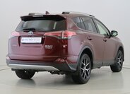 Toyota RAV4 SUV / Terénní 2,5 l 114 kw