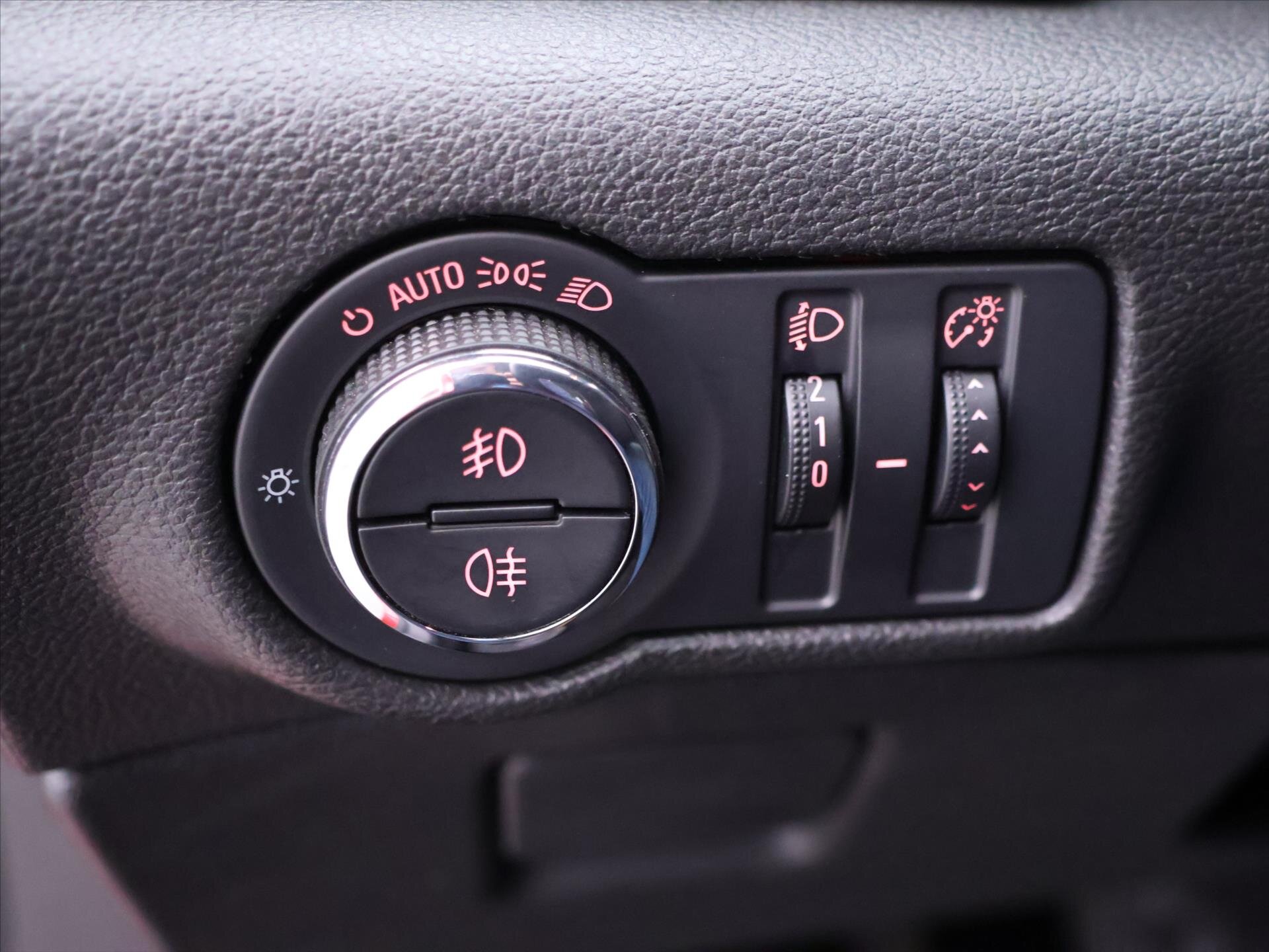 Opel Astra Hatchback 1,4 l 88 kw