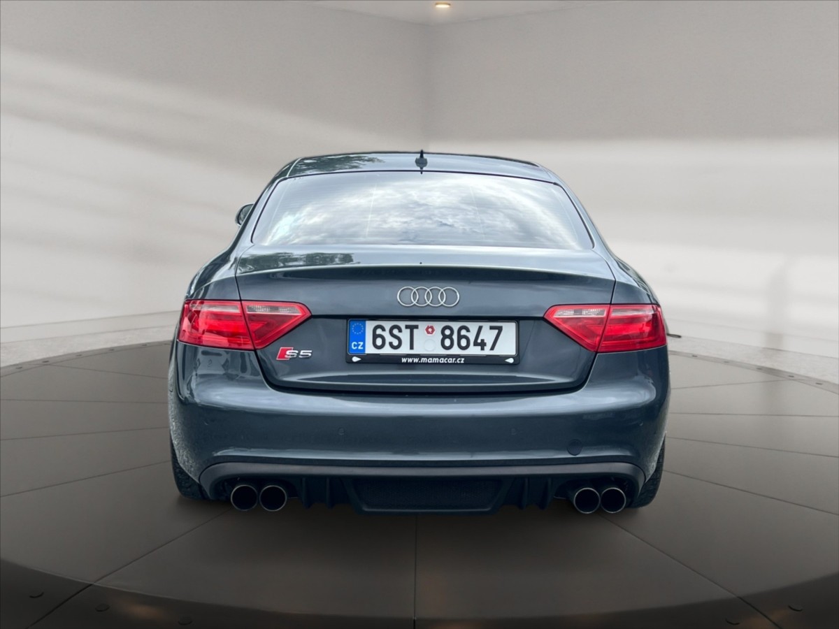 Audi S5