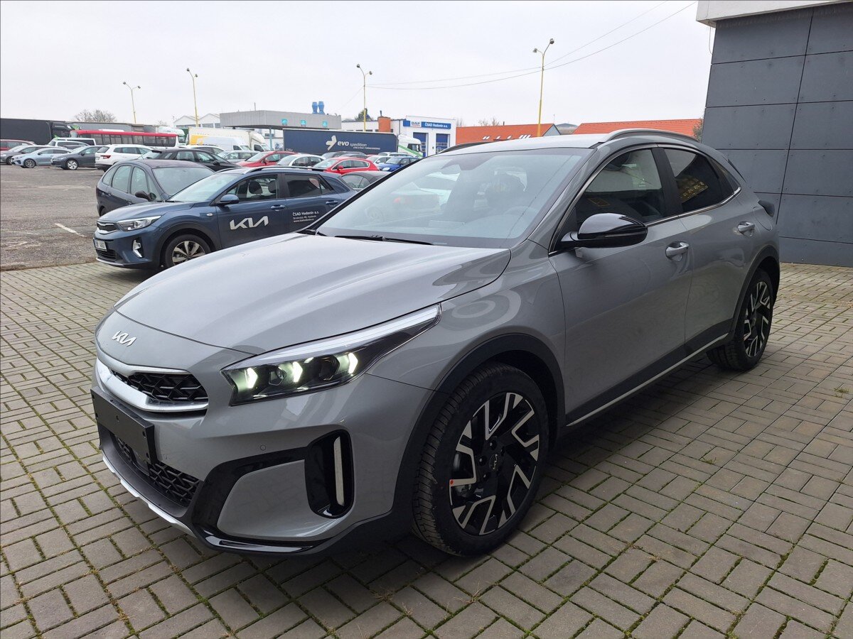 KIA XCeed SUV / Terénní 1,6 l 110 kw