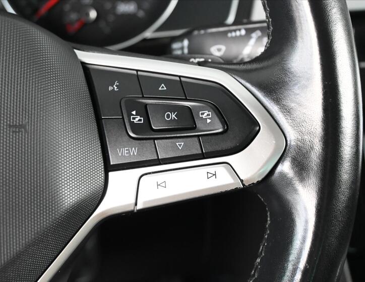 Volkswagen Passat 18