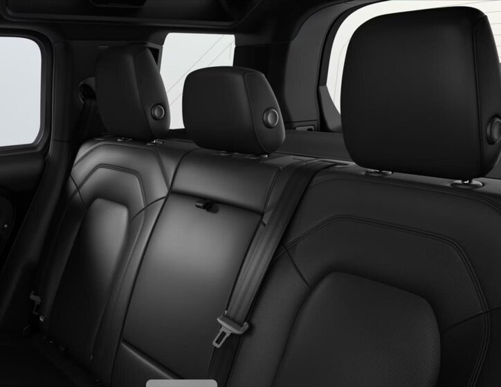 Land Rover Defender SUV / Terénní 3,0 l 184 kw