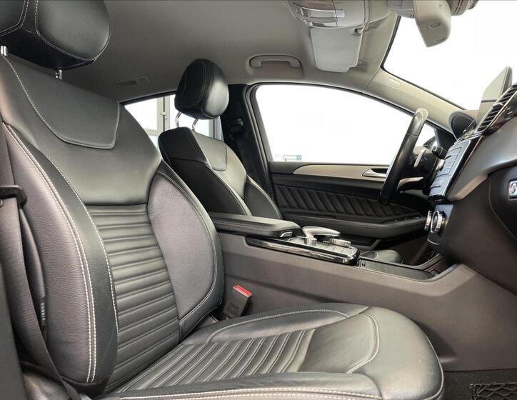 Mercedes-Benz GLE 15