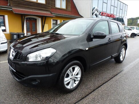 Nissan Qashqai SUV 2,0 l 104 kw
