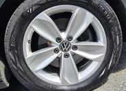 Volkswagen Passat 18