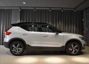 Volvo XC40 3