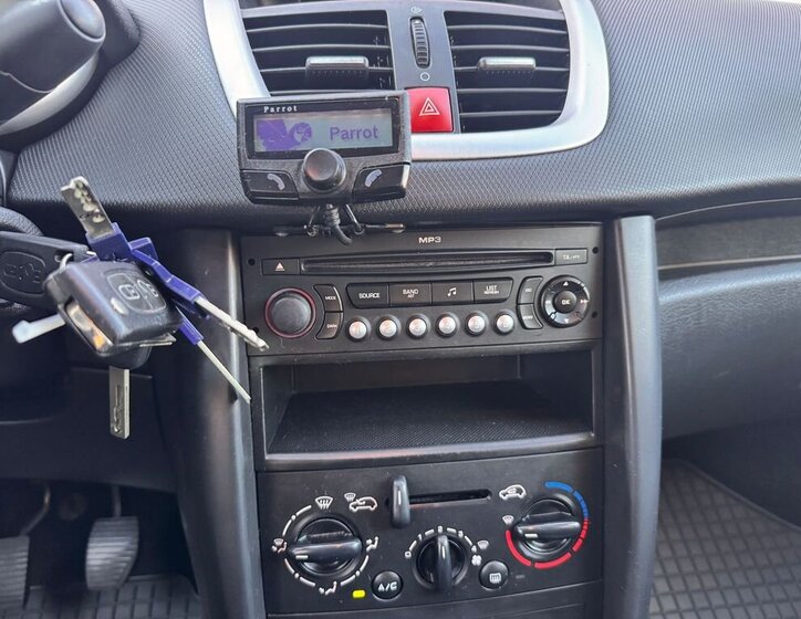 Peugeot 207 Kombi 1,4 l 70 kw