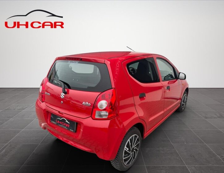 Suzuki Alto Hatchback 996,0 50 kw