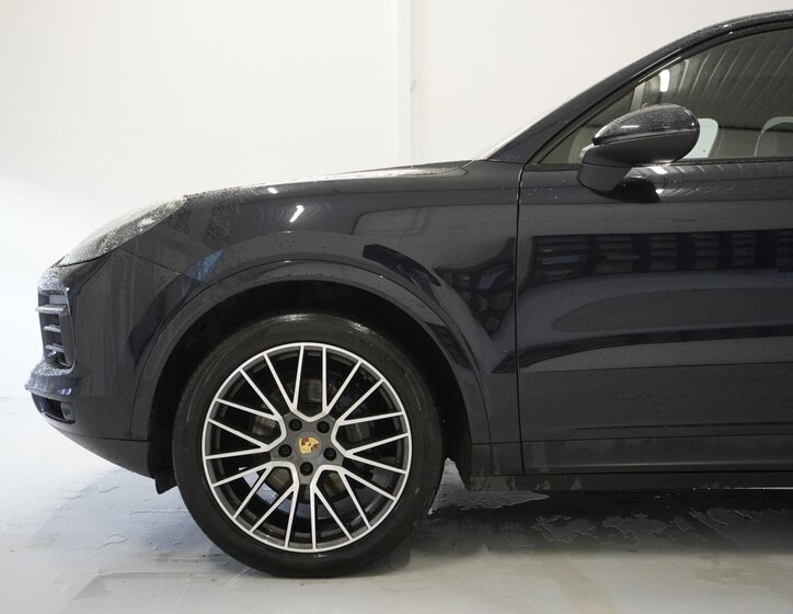 Porsche Cayenne SUV 2,9 l 250 kw