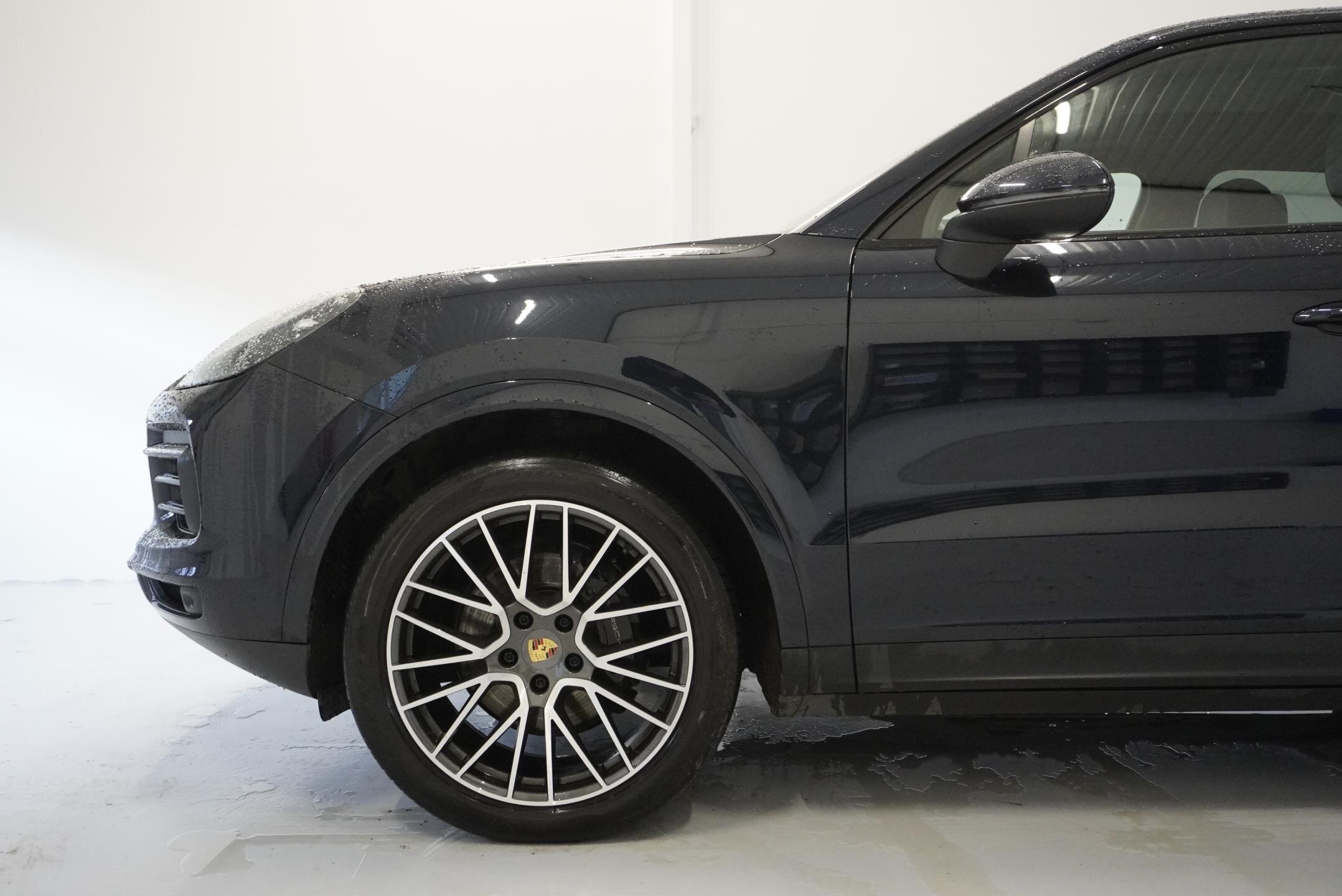 Porsche Cayenne SUV 2,9 l 250 kw