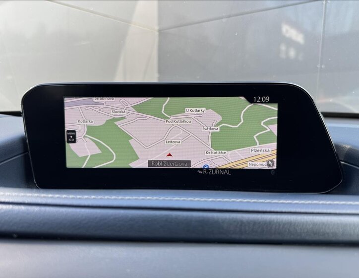 Mazda CX-30 CUV / Crossover 2,0 l 90 kw