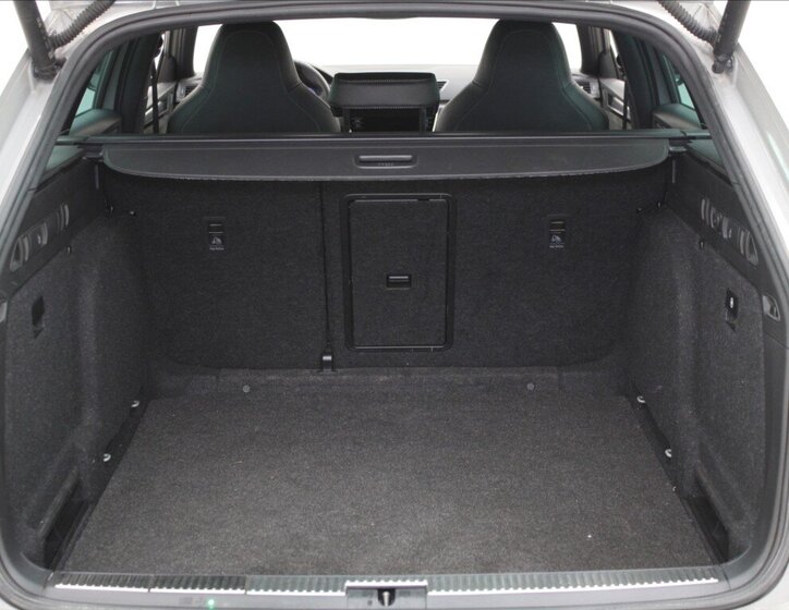 Škoda Superb Kombi 2,0 l 147 kw