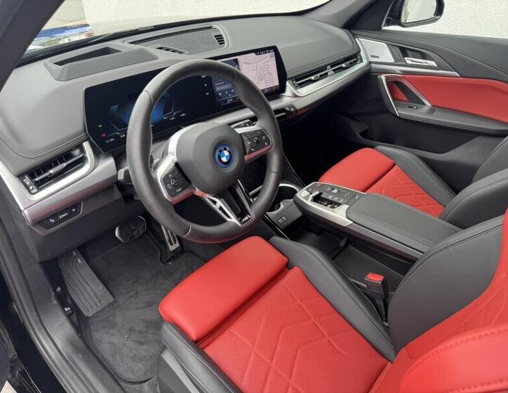 BMW iX1 SUV 1,0 200 kw