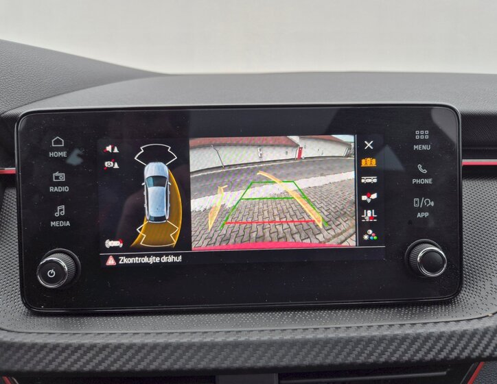 Škoda Scala Hatchback 1,0 l 85 kw