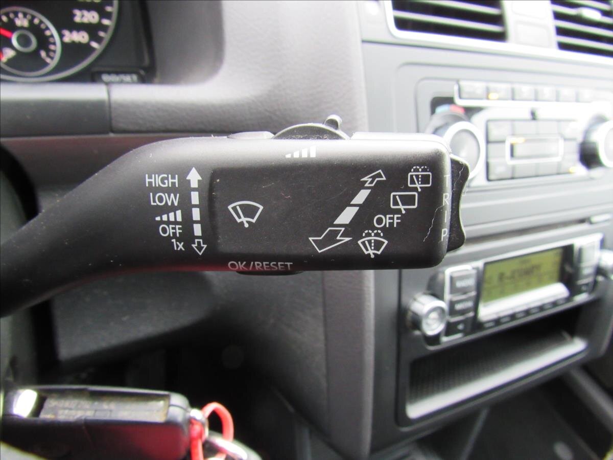 Volkswagen Touran Kombi 1,2 l 77 kw