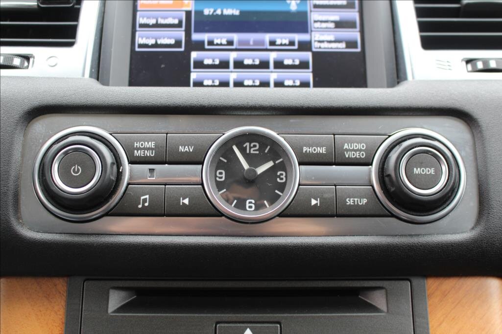 Land Rover Range Rover Sport SUV / Terénní 3,0 l 188 kw