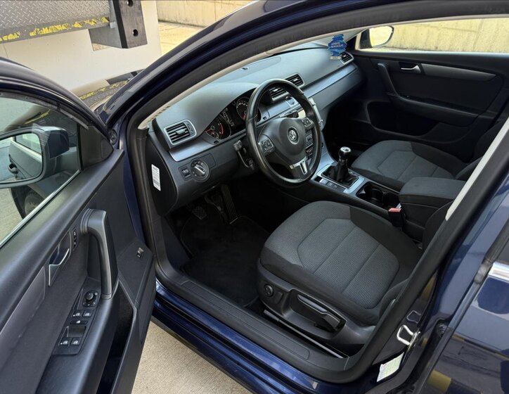 Volkswagen Passat Kombi 2,0 l 103 kw