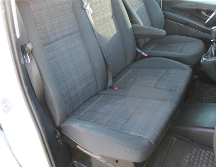 Mercedes-Benz Vito 9