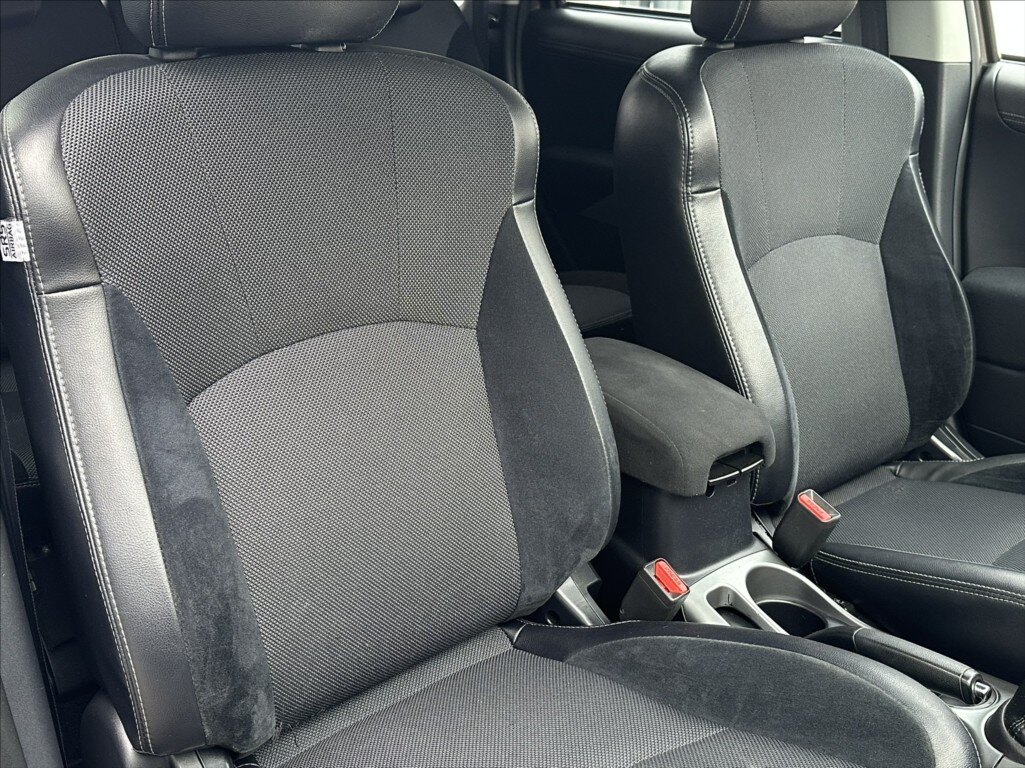 Mitsubishi Outlander SUV 2,3 l 130 kw