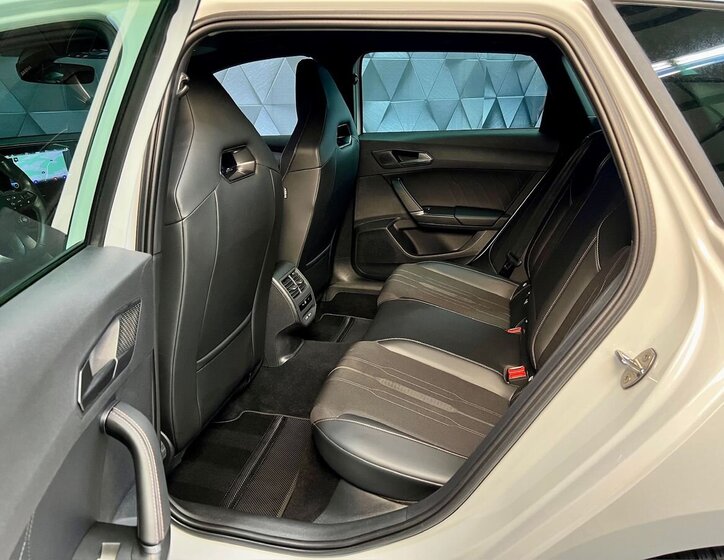 Cupra Leon Kombi 2,0 l 228 kw