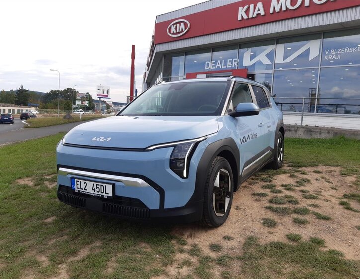 KIA EV3 SUV / Terénní 0,0 150 kw