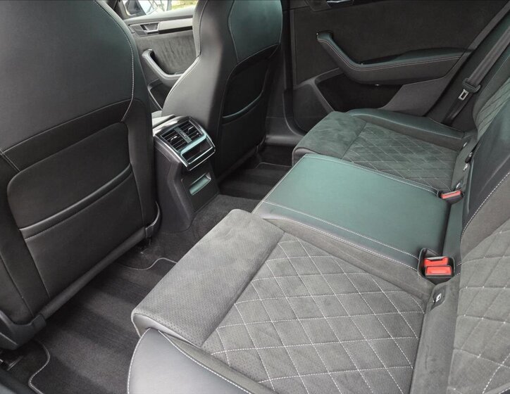 Škoda Superb Kombi 2,0 l 110 kw