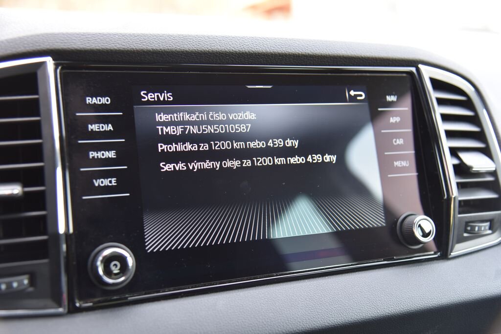 Škoda Karoq SUV / Terénní 2,0 l 85 kw