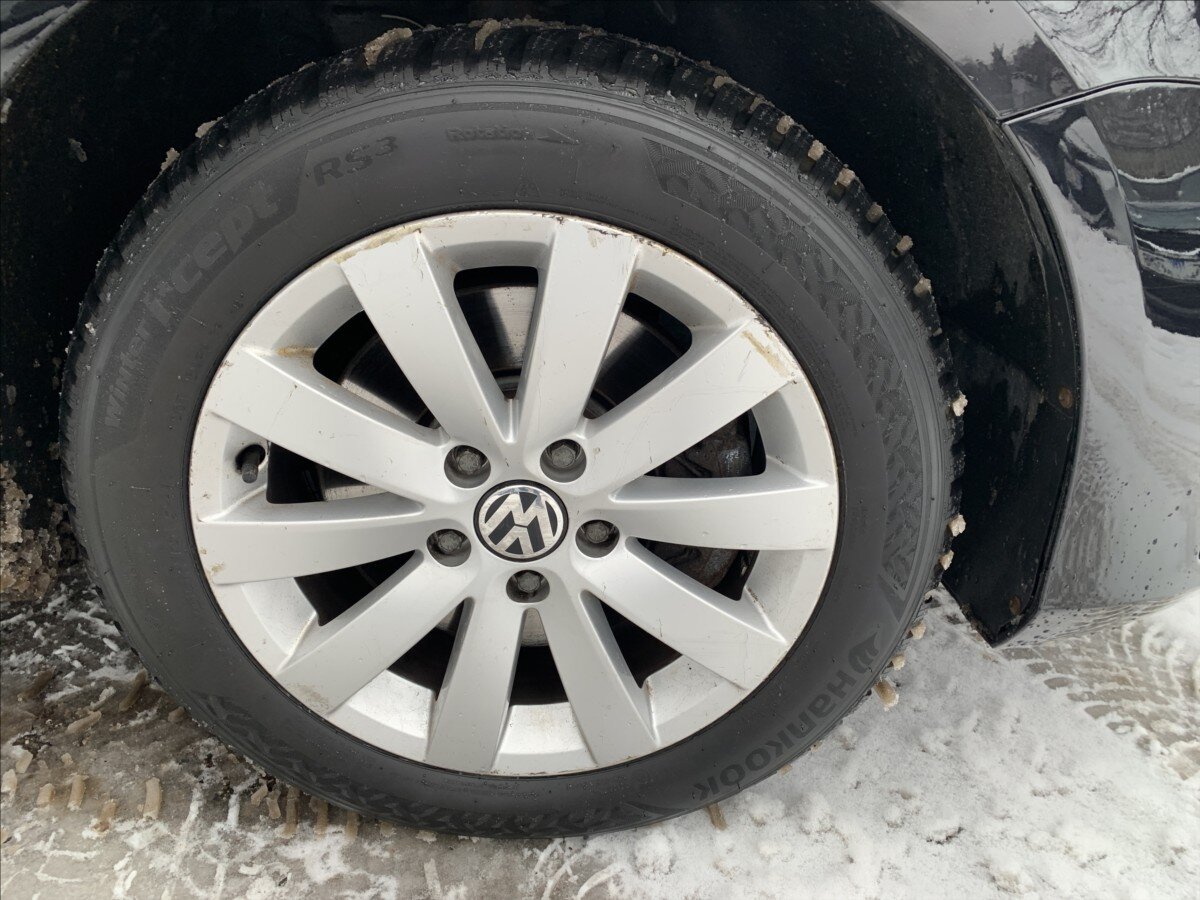 Volkswagen Passat Kombi 2,0 l 103 kw