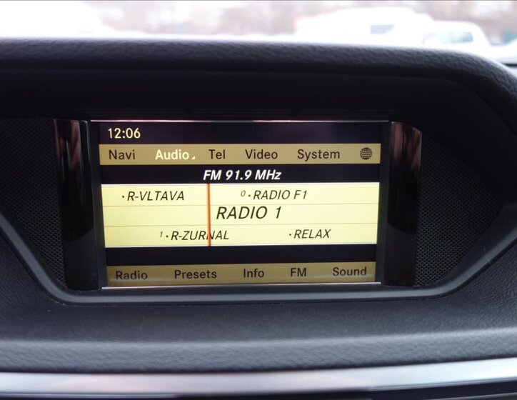 Mercedes-Benz Třídy E Kombi 3,0 l 195 kw