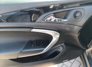 Opel Insignia Kombi 2,0 l 143 kw