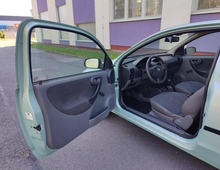 Opel Corsa 8